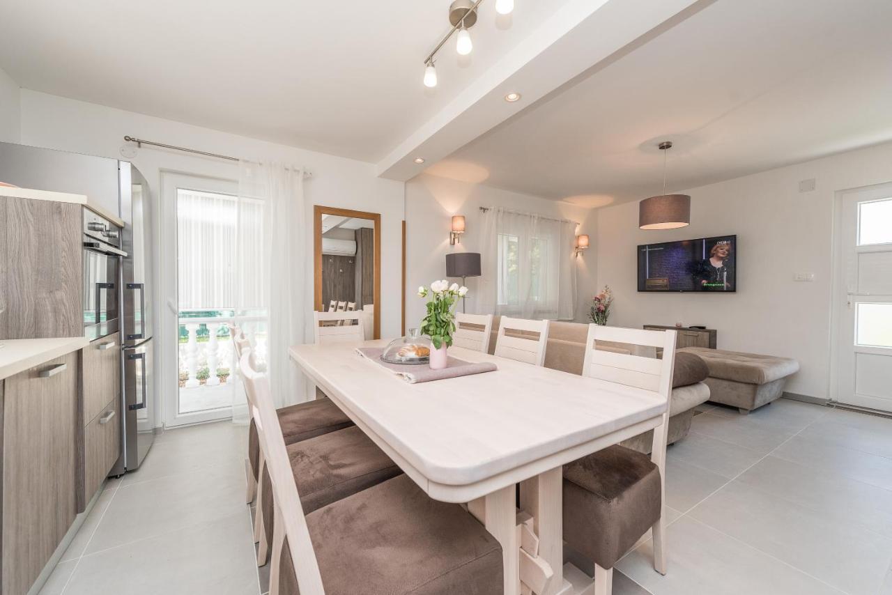 Villa Family Sukosan, Zadar 외부 사진