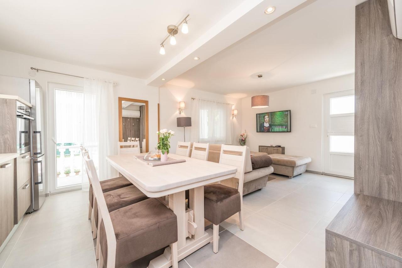 Villa Family Sukosan, Zadar 외부 사진