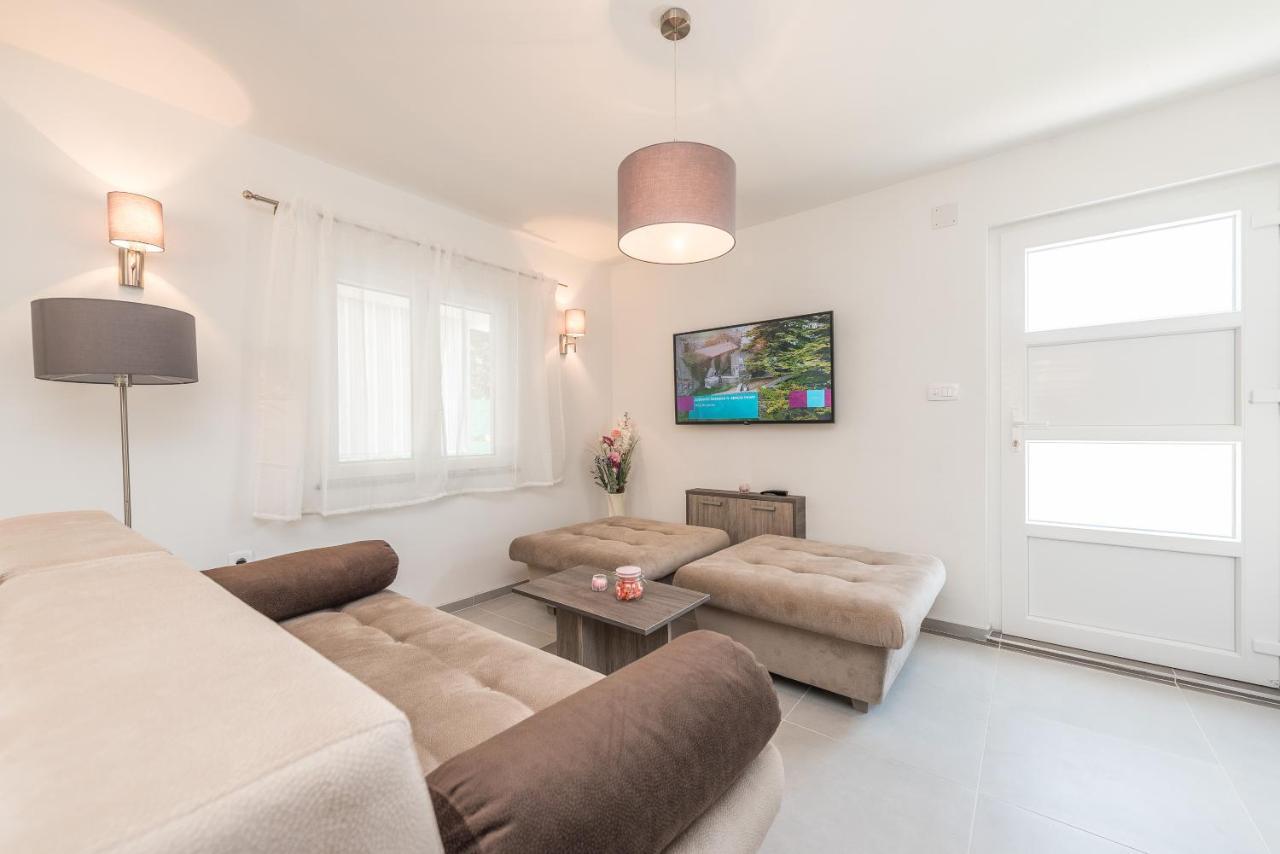 Villa Family Sukosan, Zadar 외부 사진